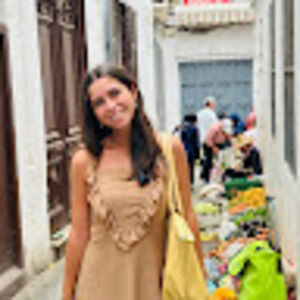 Meet your Posher, Blanca